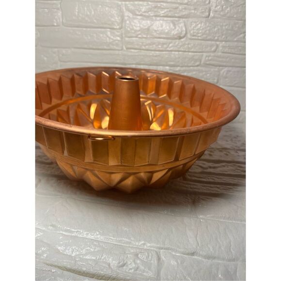 Vintage Coppertone Lightweight Aluminum Bundt Ring Cake Pan Mold - Picture 3 of 5